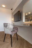 73H8 - Holiday home Black & White: