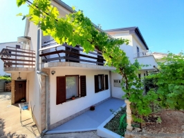 97A4 - Apartment Almira: