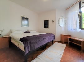 54A4 - Apartment Cherry: