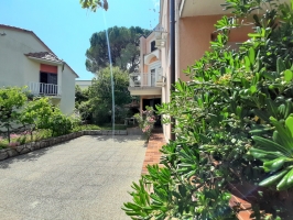 54A4 - Apartment Cherry: