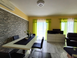 25A4 - Apartment Kika: