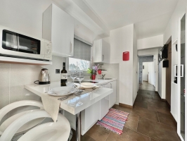 01A3 - Apartment Suzy: