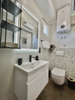 01A3 - Apartment Suzy: