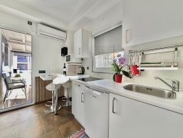 01A3 - Apartment Suzy: