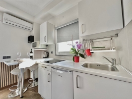 01A3 - Apartment Suzy: