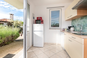 63S2 - Studio Nadan: