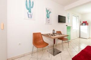 63S2 - Studio Nadan: