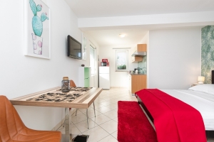 63S2 - Studio Nadan: