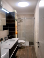 04A2 - Apartment Angela: