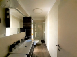 04A2 - Apartment Angela: