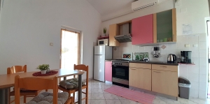 01A5 - Apartment Zana: