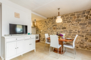 56H4 - Holiday Home Mare: