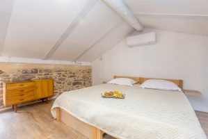 56H4 - Holiday Home Mare: