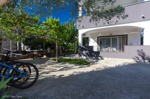 01A5 - Apartment Zana: