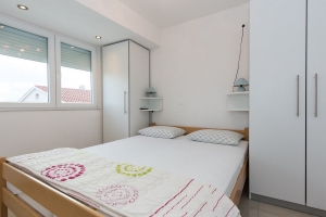 59A1 - Apartment Koralj nr. 1: