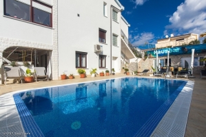 59A1 - Apartment Koralj nr. 1: