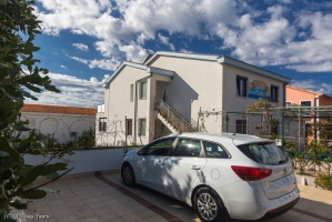 59A1 - Apartment Koralj nr. 1: