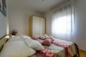 60A4 - Apartment Paradiso: