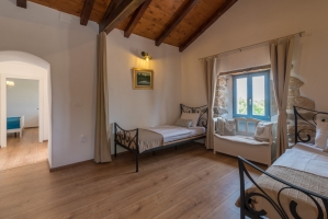 72H6 - Holiday home Jelena: