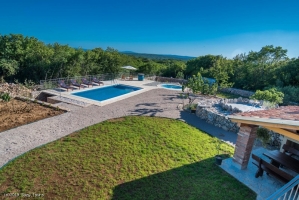 72H6 - Holiday home Jelena: