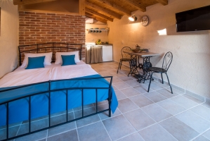 72H6 - Holiday home Jelena: