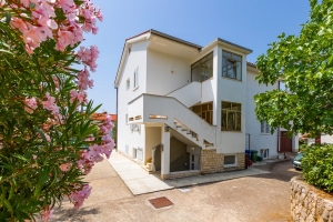 53A6 - Apartment Nono: