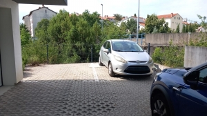 99A4 - Apartment Amia: