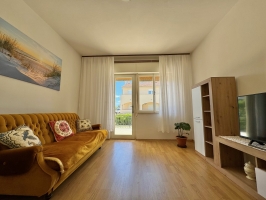 27A4 - Apartment Ella: