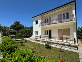 27A4 - Apartment Ella: