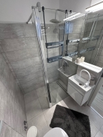 49S2 - Studio Goldie: