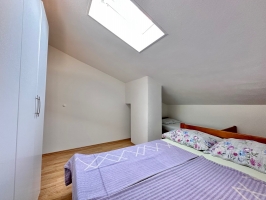 33A4 - Apartment Angela Mansarda: