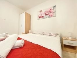 29A6 - Apartment Portapizana: