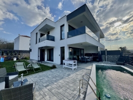11H6 - Infinity Haven Residence: