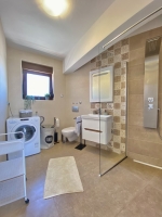 24H8 - Holiday Home Ira: