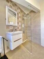 24H8 - Holiday Home Ira: