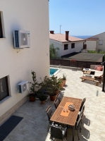 24H8 - Holiday Home Ira: