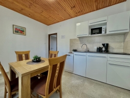 96A3 - Apartment Almira nr. 3: