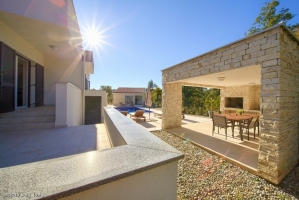 71H6 - Holiday home Patrizia: