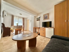 80A4 - Apartment Elli nr. 1: