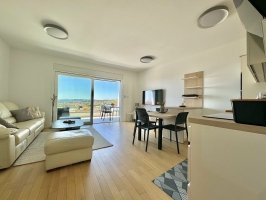 03A4 - Apartment Panoramico: