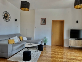 28A6 - Apartment KrisTina: