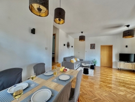 28A6 - Apartment KrisTina: