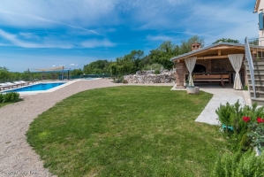 72H6 - Holiday home Jelena: