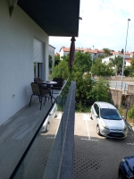 99A4 - Apartment Amia: